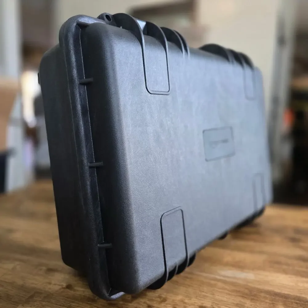 Hard Camera Case, Medium, Black, Solid, 18L x 14W x 6H